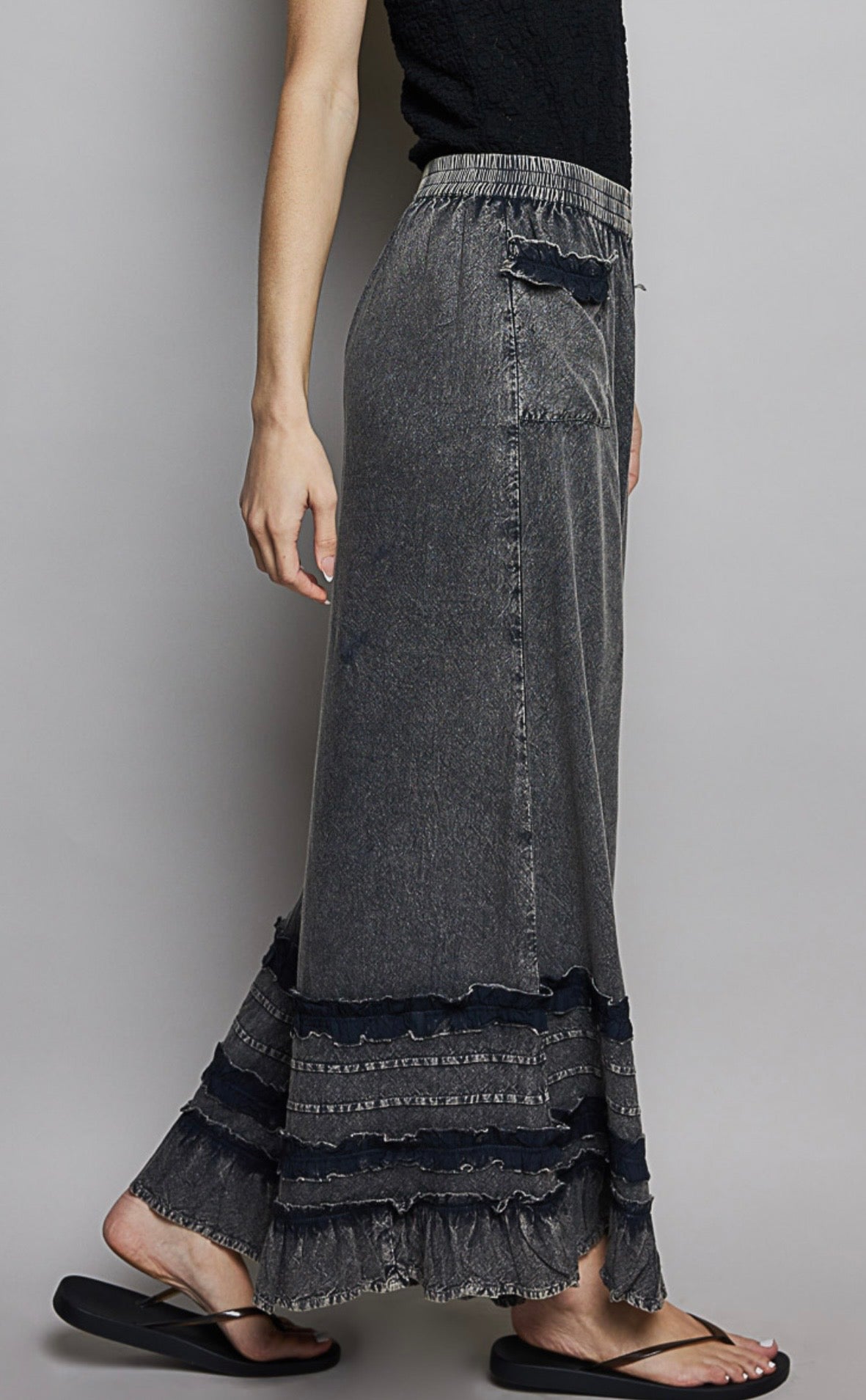 Smoke Show Ruffle Pants
