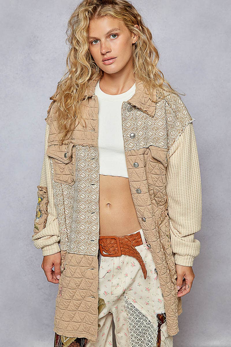 Embroidery patch quilted jacket