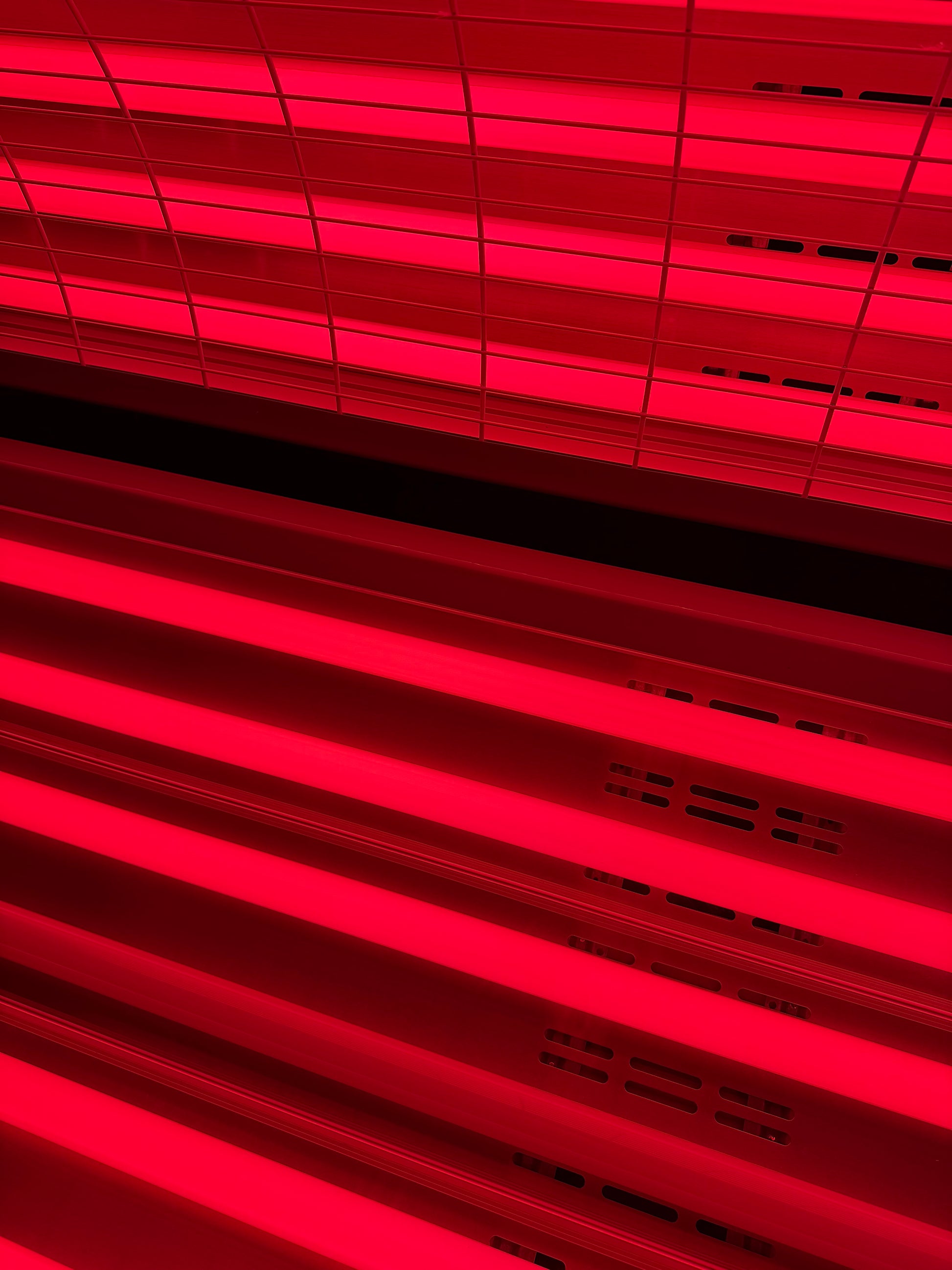 Red light therapy and tanning services in downtown Berlin, Maryland near Ocean City, MD
