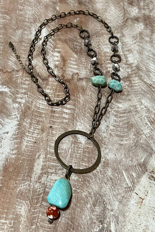 Evin Necklace