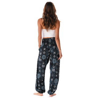 Back view Harem pants with pockets