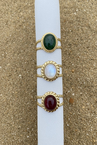 Adjustable Cabochon Stone Ring - Beach Gypsy