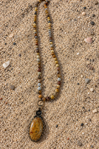 Stone Pendant Beaded Necklace - Beach Gypsy